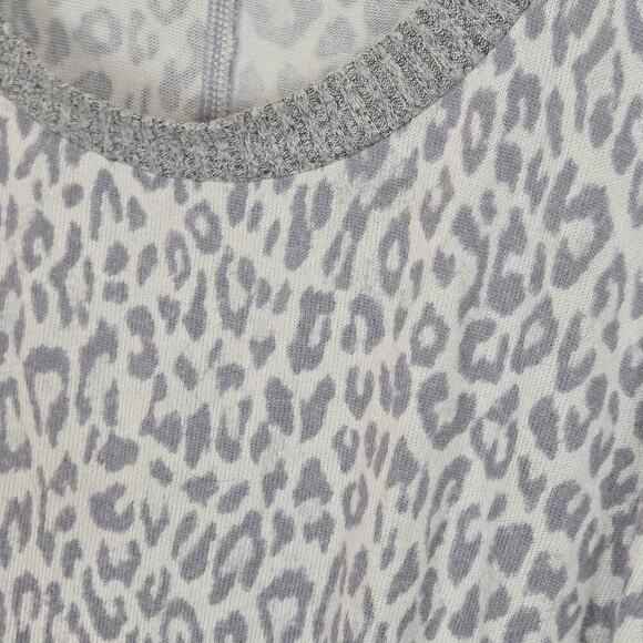 Catherines PLUS Buttery Soft Sleeptop Long Sleeve Scrunch Front 5X 34 36W Gray - Picture 4 of 5